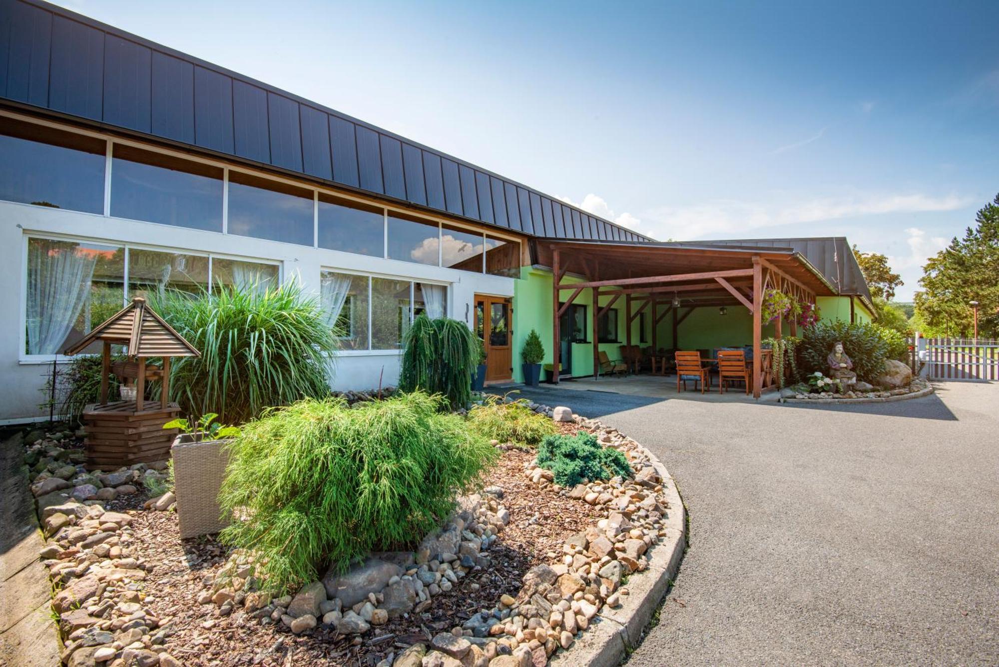 Pension U Jezu Клаштерец-над-Огржи Экстерьер фото